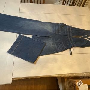 Dollhouse blue jeans size 9